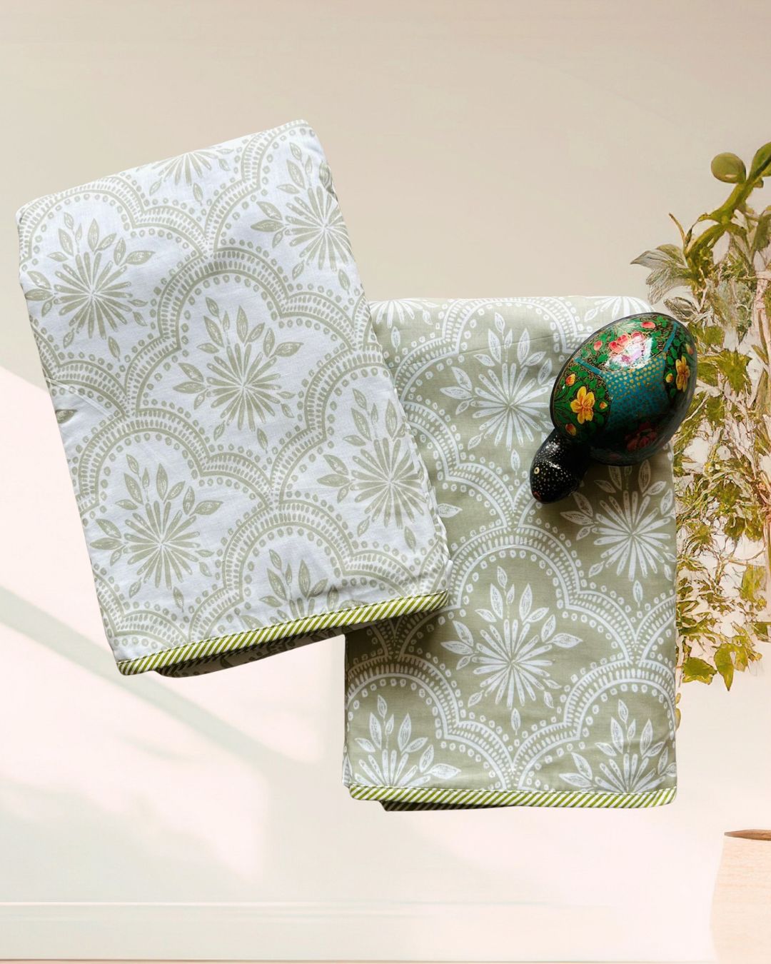 Kachcharaasta Handblock Single Dohar Set. Made from premium pure cotton voile (mulmul) and filled with soft flanne