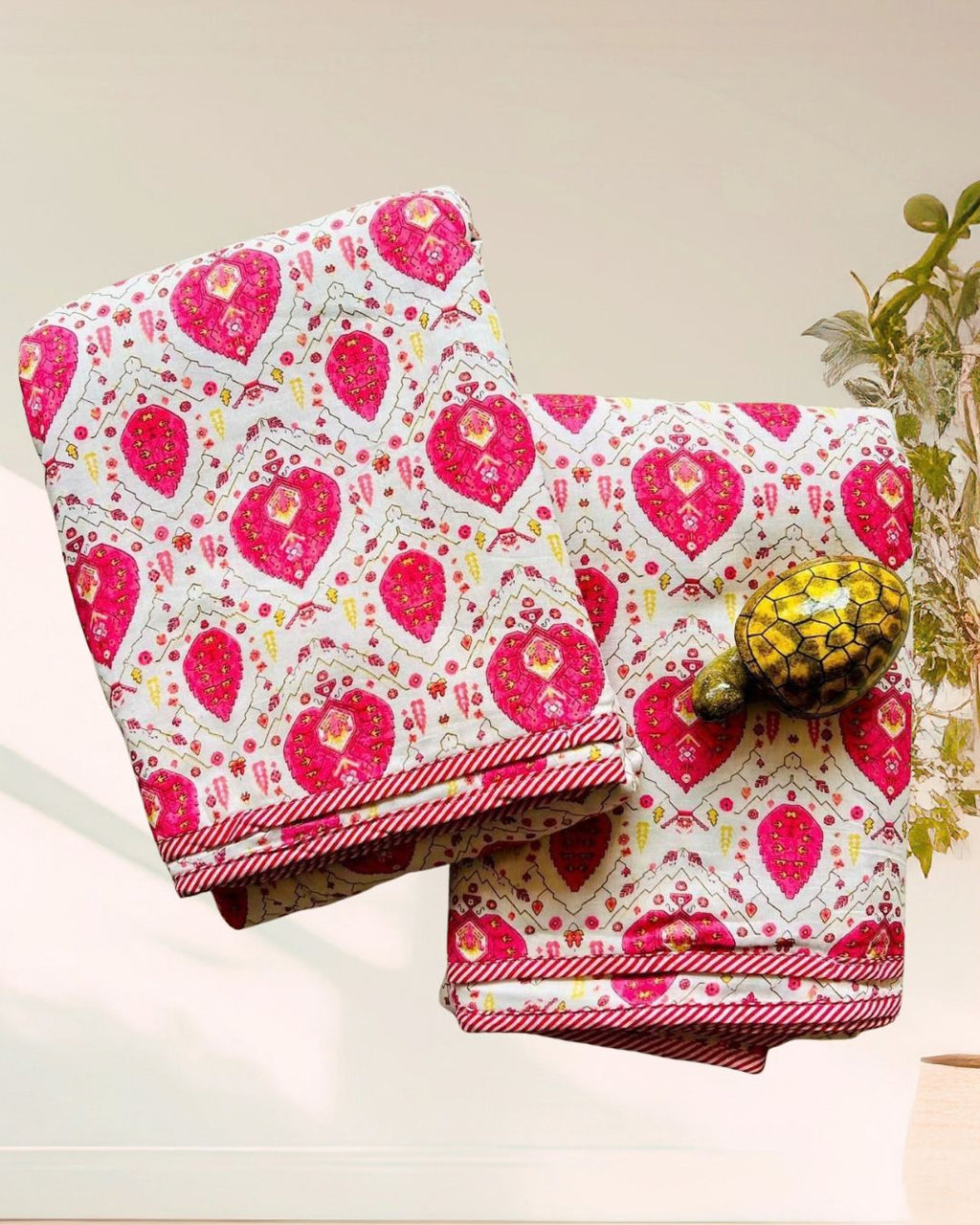 Kachcharaasta Handblock Single Dohar Set. Made from premium pure cotton voile (mulmul) and filled with soft flannel