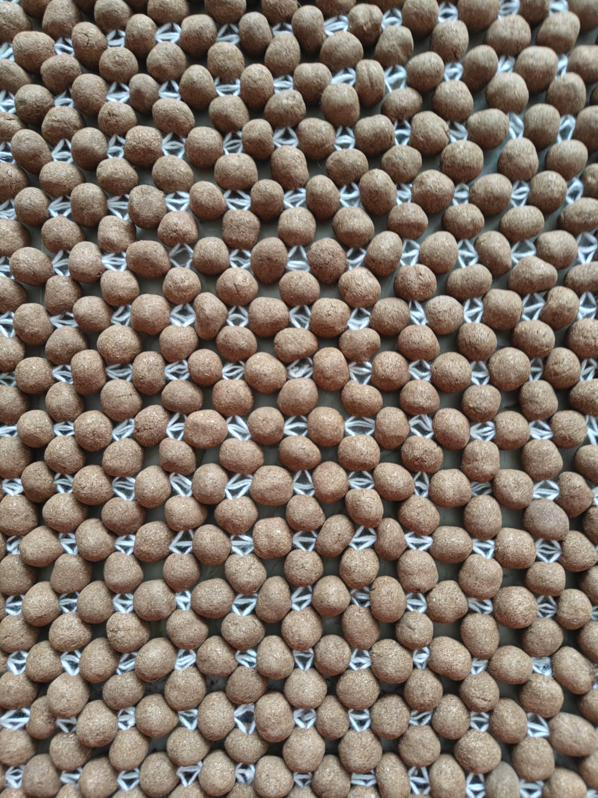 Govedik Dhyanika Asan – Hand-Stitched Gomay Meditation Mat