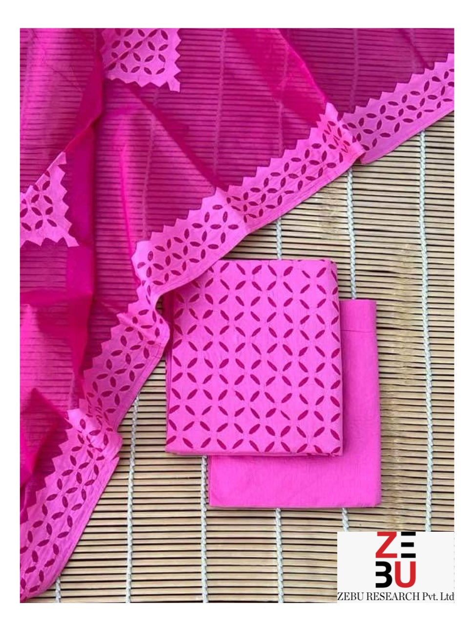 Heritage Appliqué Cotton Suit Set with Organdy Dupatta Designe
